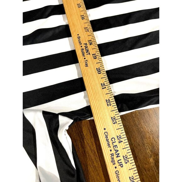 Black & White Striped Referee Shirt XL V-Neck Polyester Short Sleeve Sportswear - Picture 5 of 5